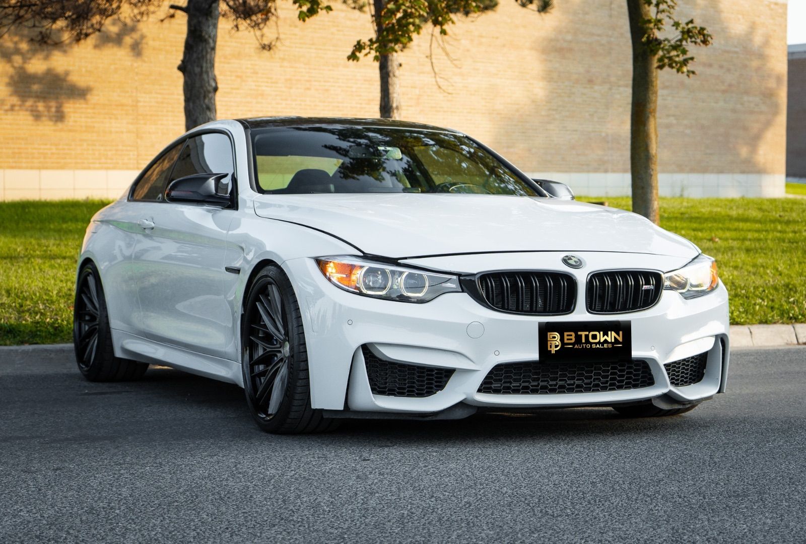 2019 BMW M4-2