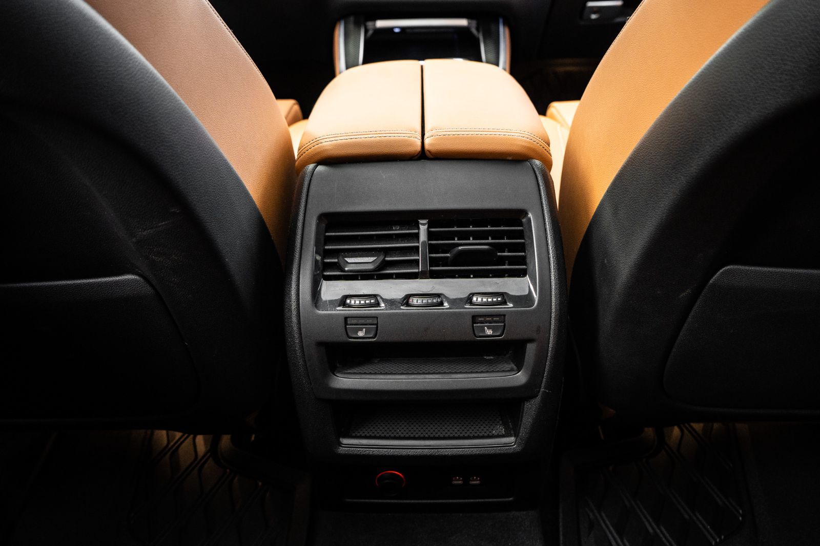 2024 BMW X5 XDrive40i-32