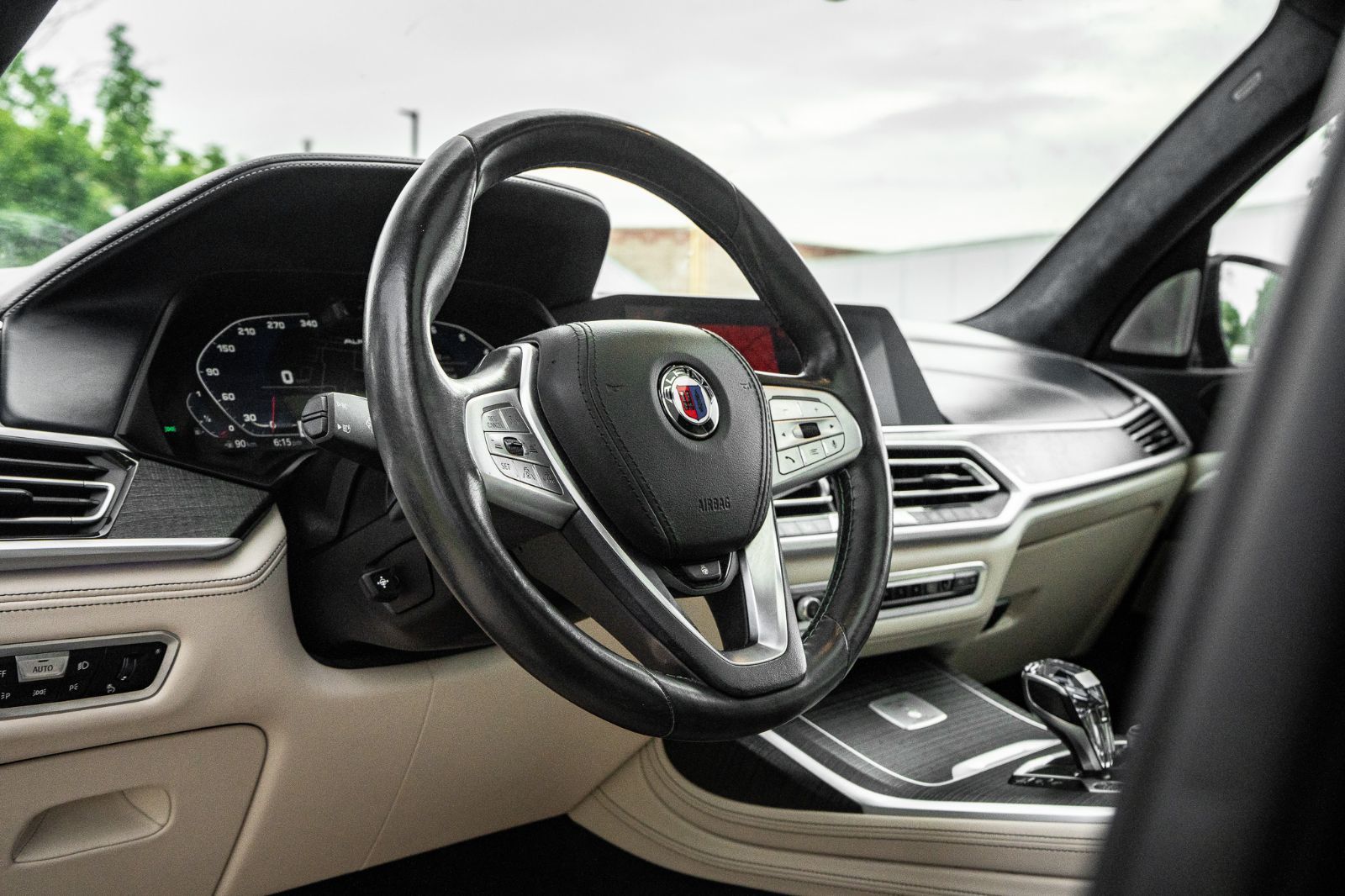 2021 BMW X7 ALPINA XB7-34