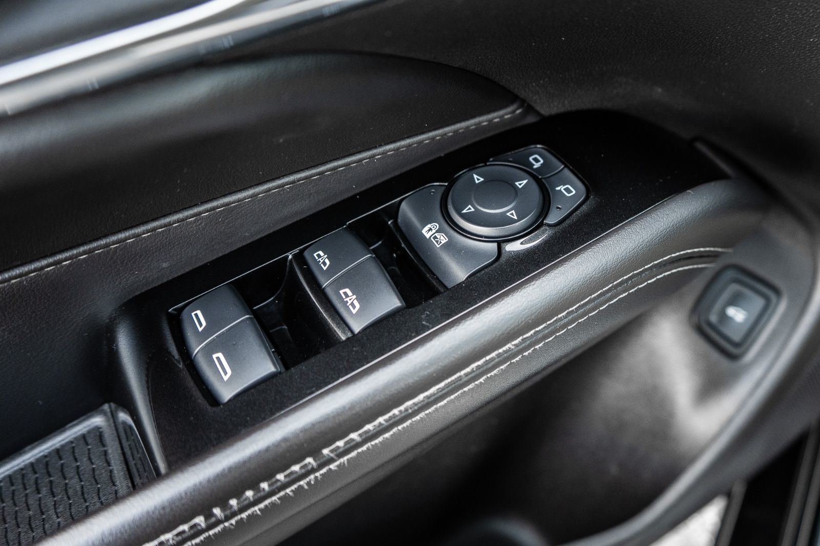 2022 Cadillac CT4 Luxury-22