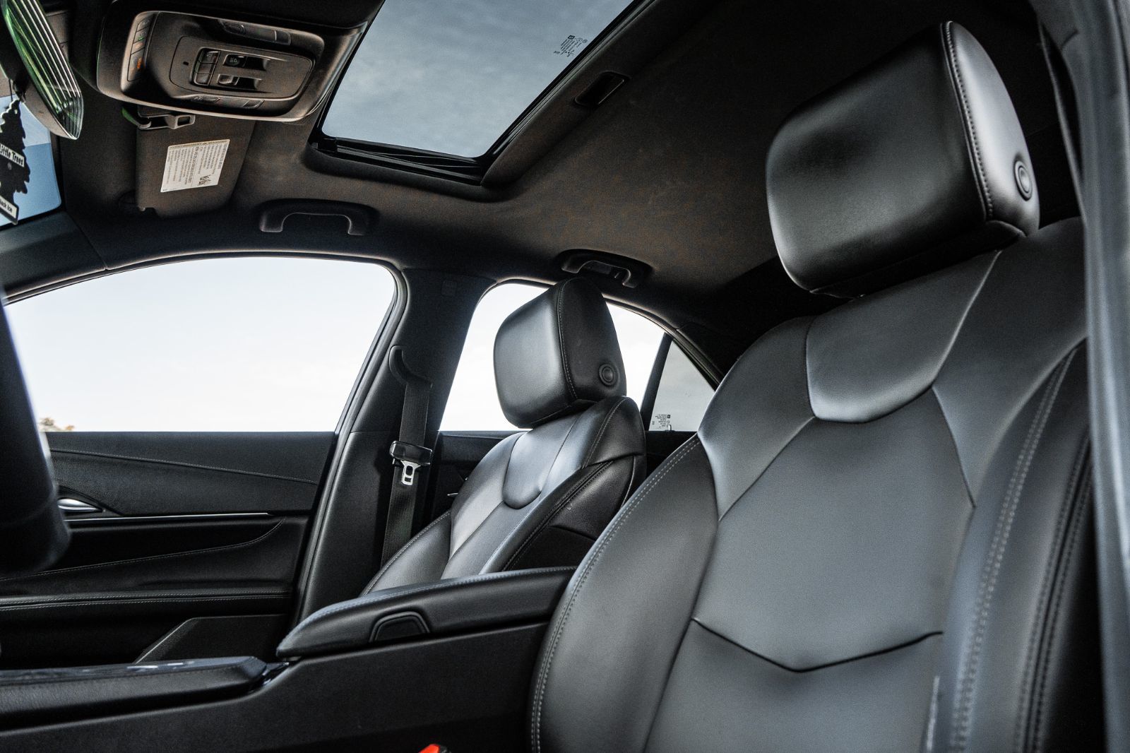 2022 Cadillac CT4 Luxury-25