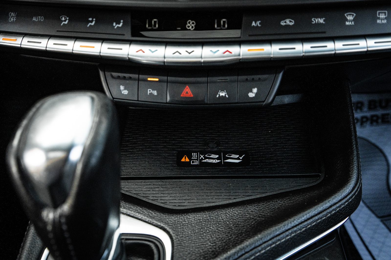 2022 Cadillac CT4 Luxury-16