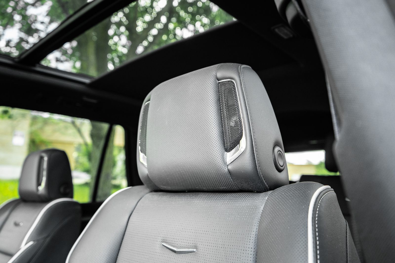 2025 Cadillac Escalade 4WD Premium Luxury-30