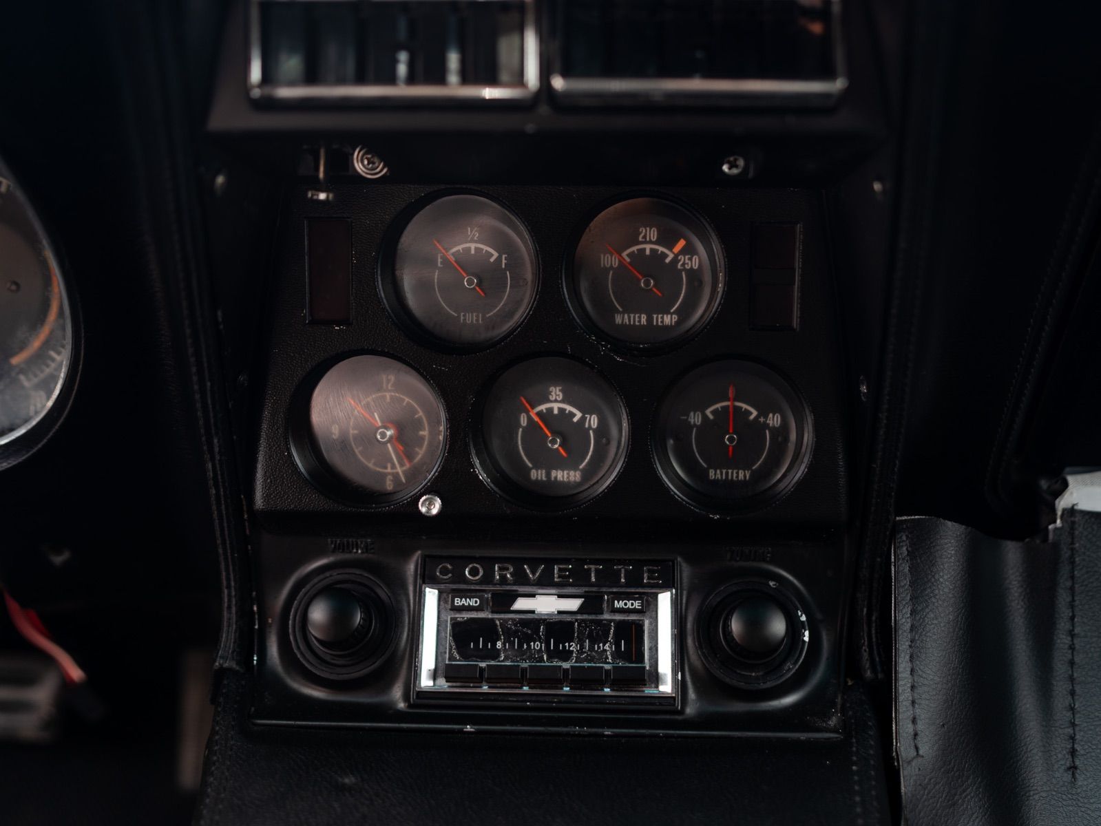 1972 Chevrolet Corvette Coupe-12