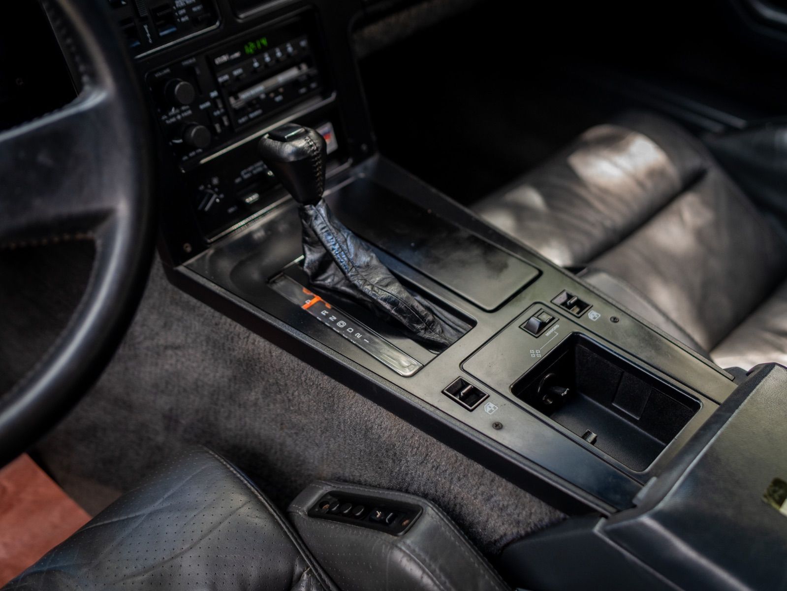1986 Chevrolet Corvette Convertible-20