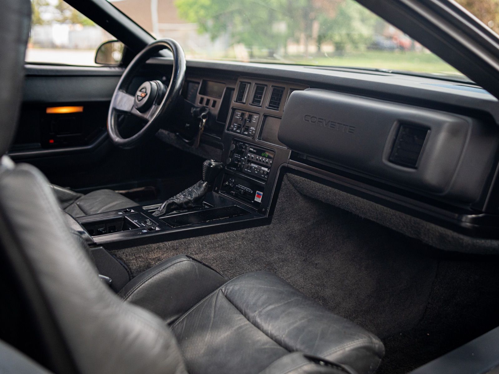 1986 Chevrolet Corvette Convertible-23