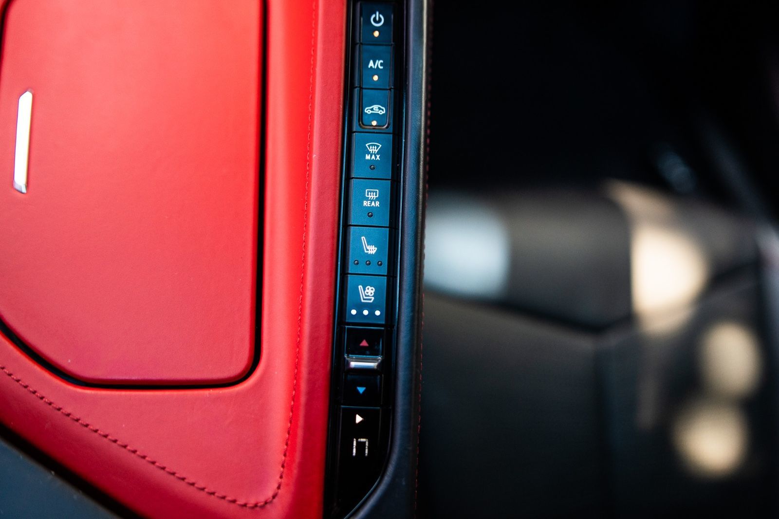 2023 Chevrolet Corvette 3LT-34