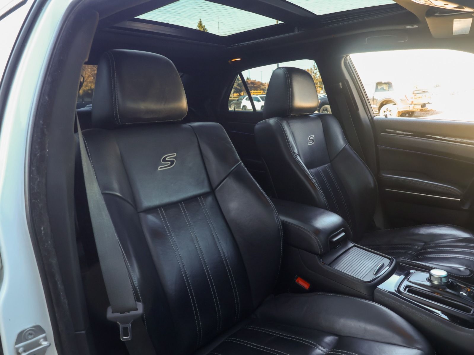 2017 Chrysler 300 S-20