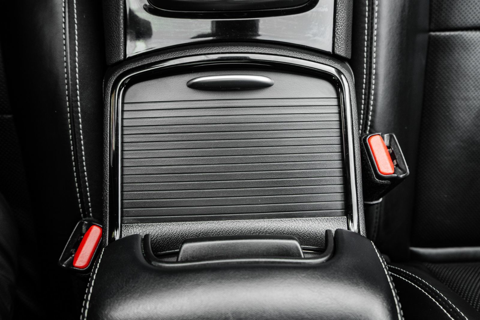 2023 Chrysler 300 S-20