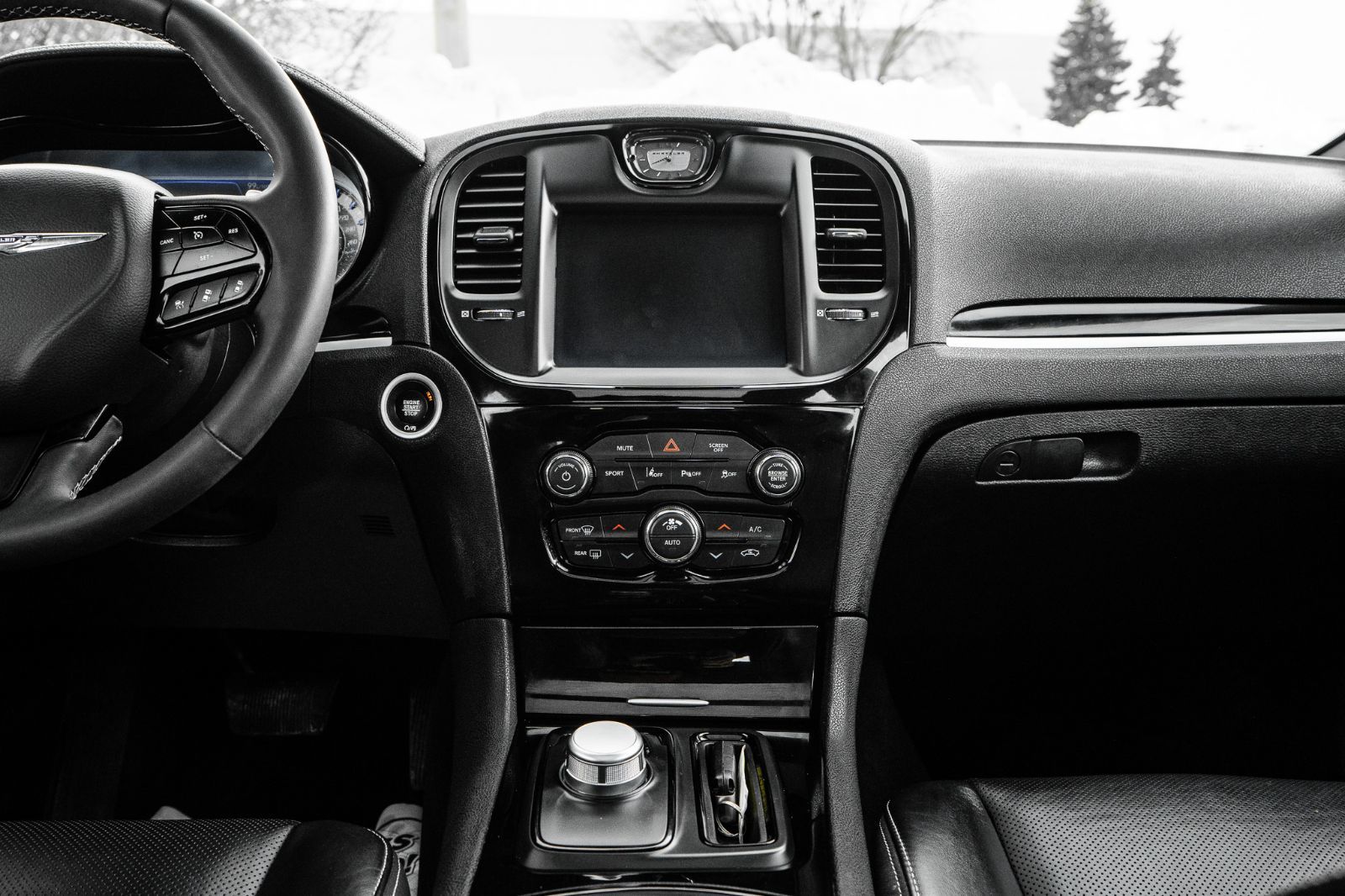 2023 Chrysler 300 S-8