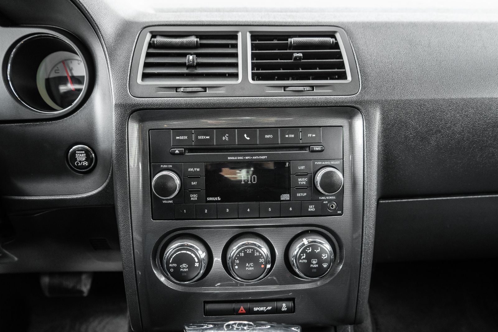 2014 Dodge Challenger SXT-10