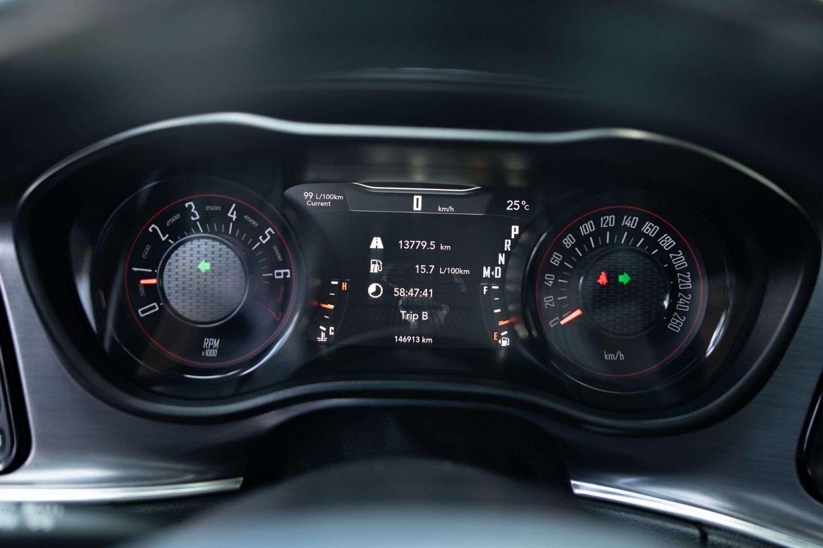 2017 Dodge Challenger SXT Plus-11