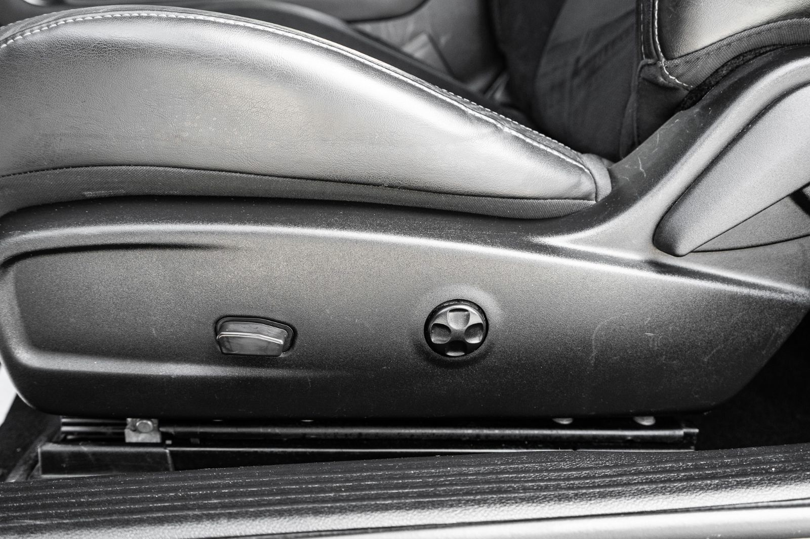 2021 Dodge Challenger GT AWD-18