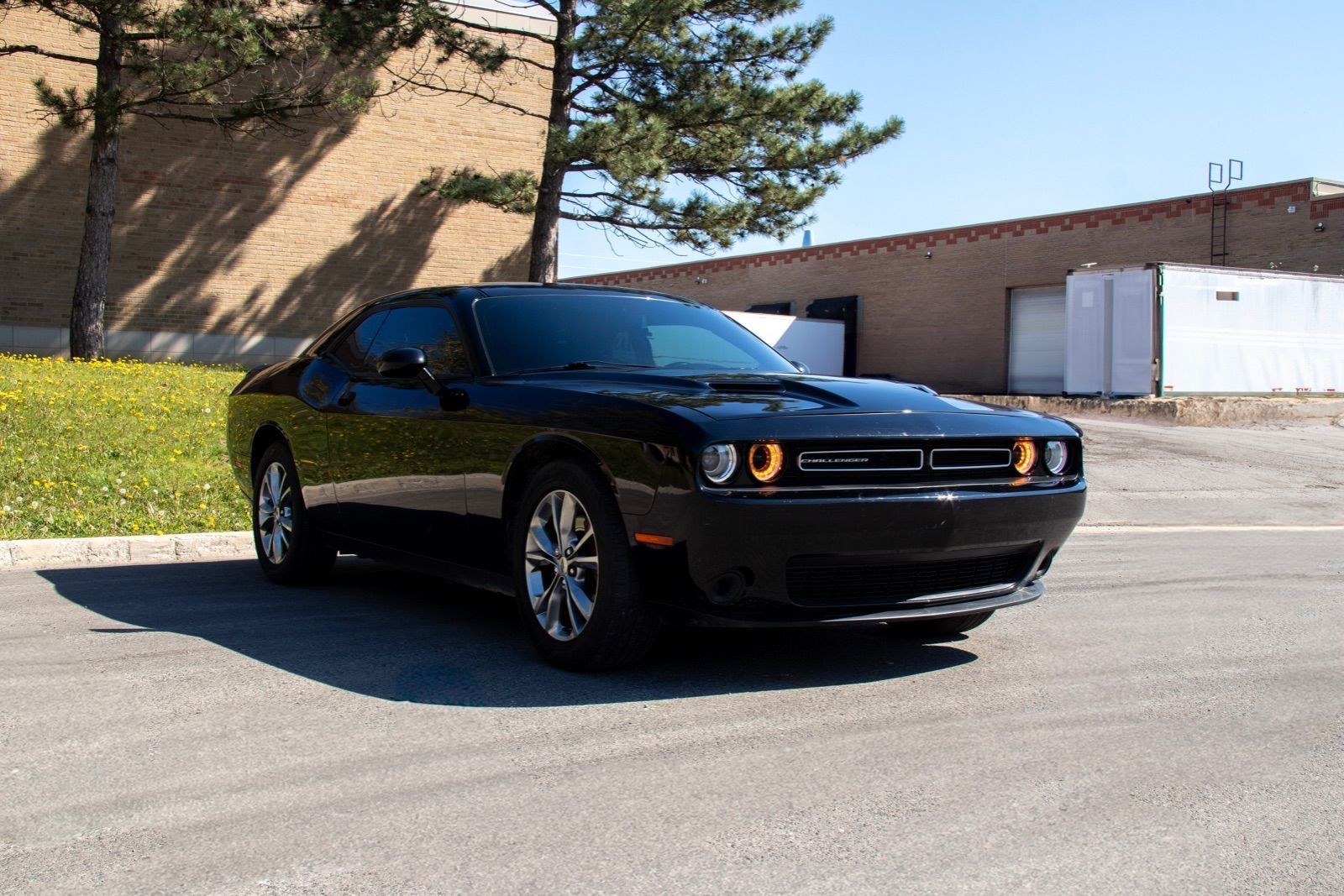 2021 Dodge Challenger SXT PLUS AWD-2