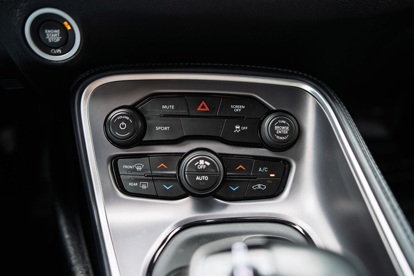 2021 Dodge Challenger SXT-17