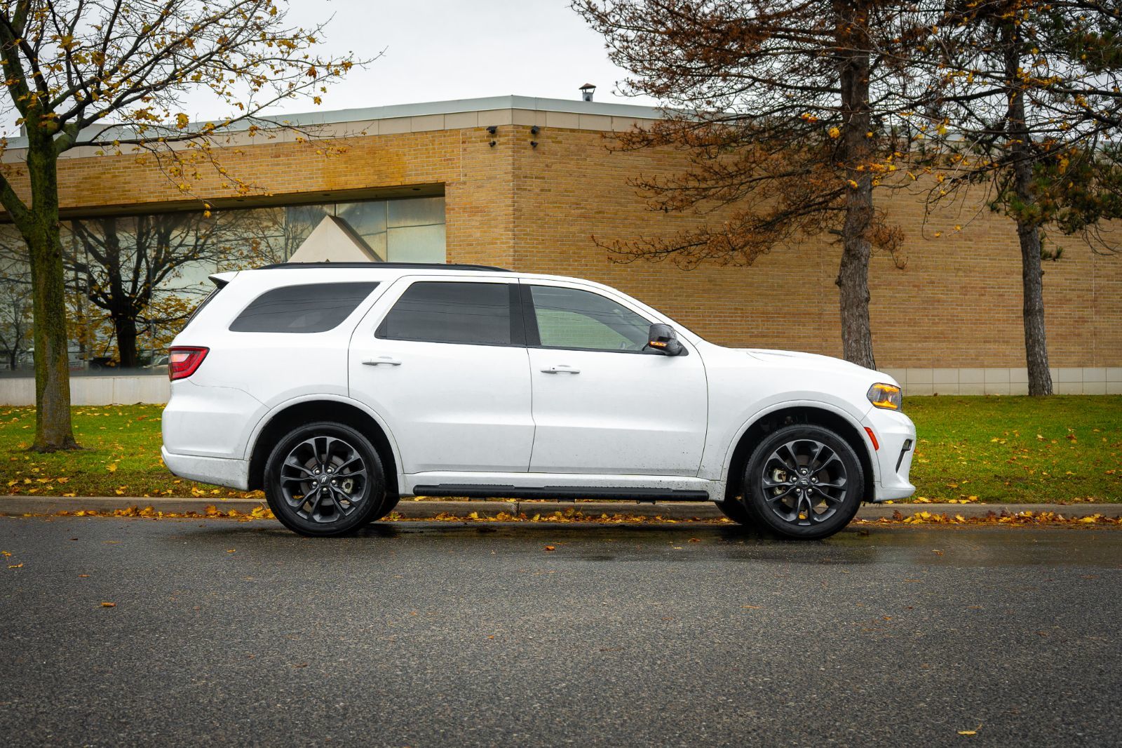 2023 Dodge Durango GT PLUS AWD-3