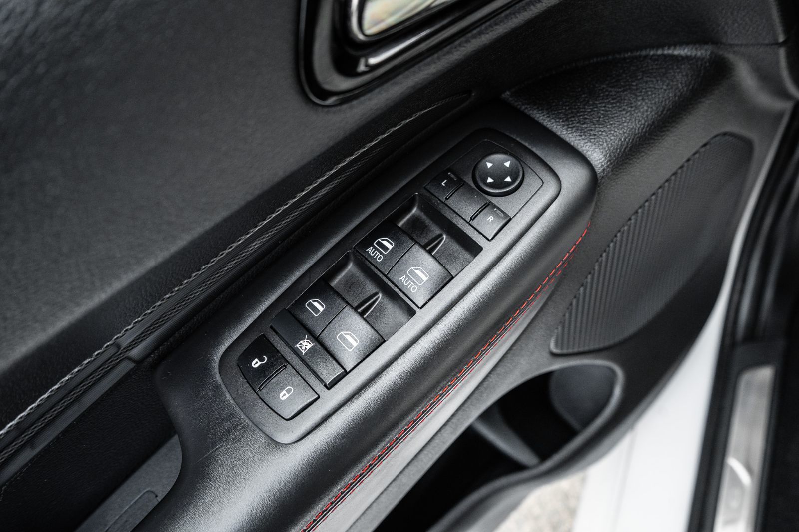 2023 Dodge Durango R/T-17