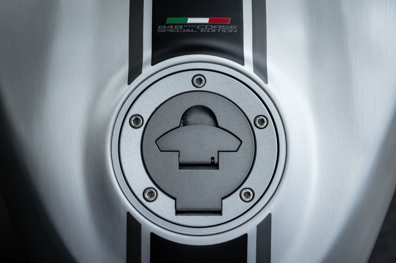 2013 Ducati 848 EVO CORSE Special Edition-11