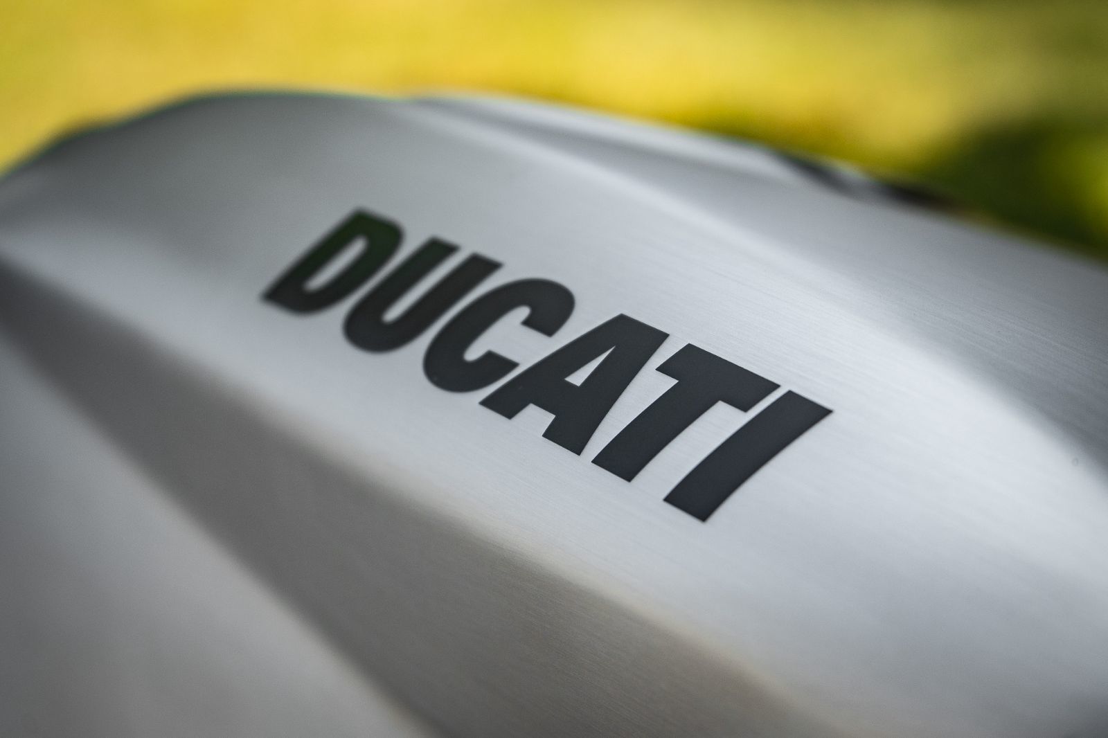 2013 Ducati 848 EVO CORSE Special Edition-6