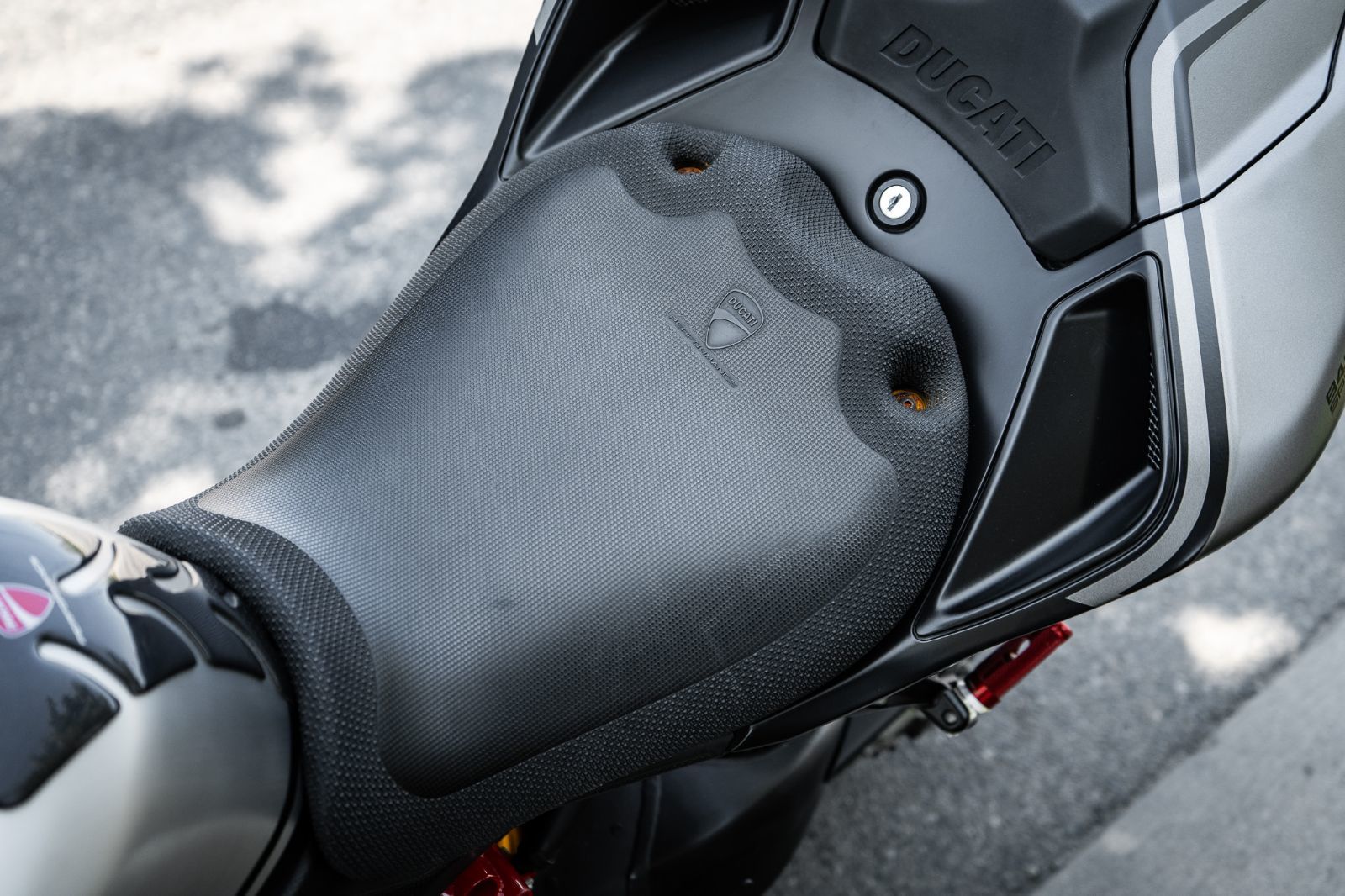 2013 Ducati 848 EVO CORSE Special Edition-15