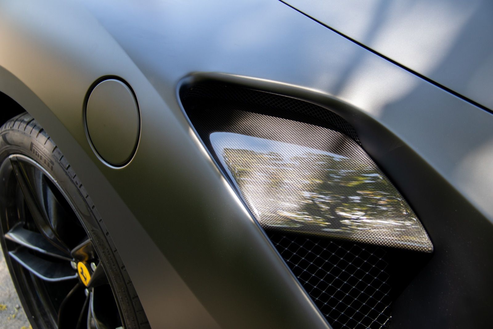 2017 Ferrari 488 Spider-10