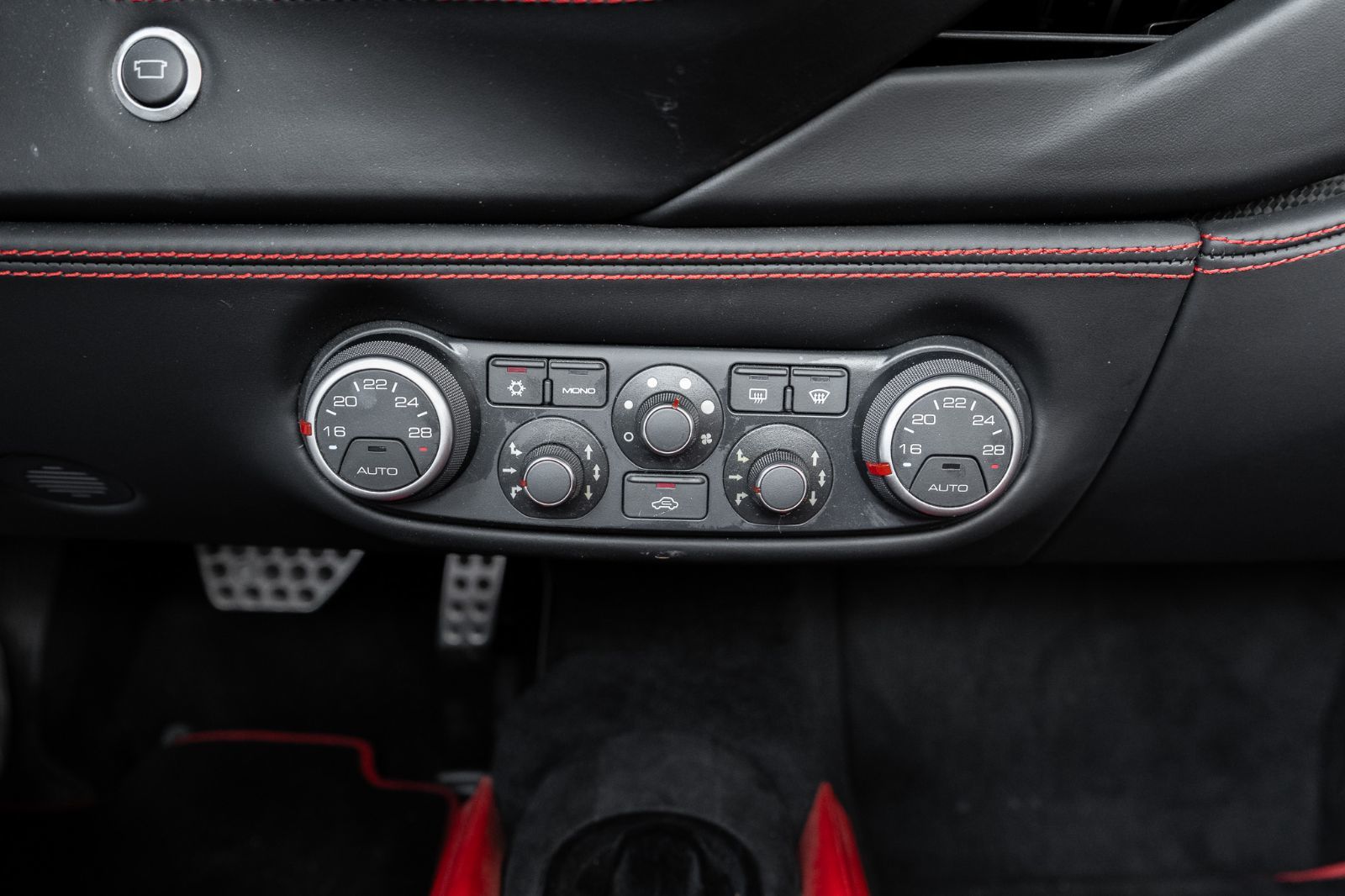 2017 Ferrari 488 Spider Spider-17