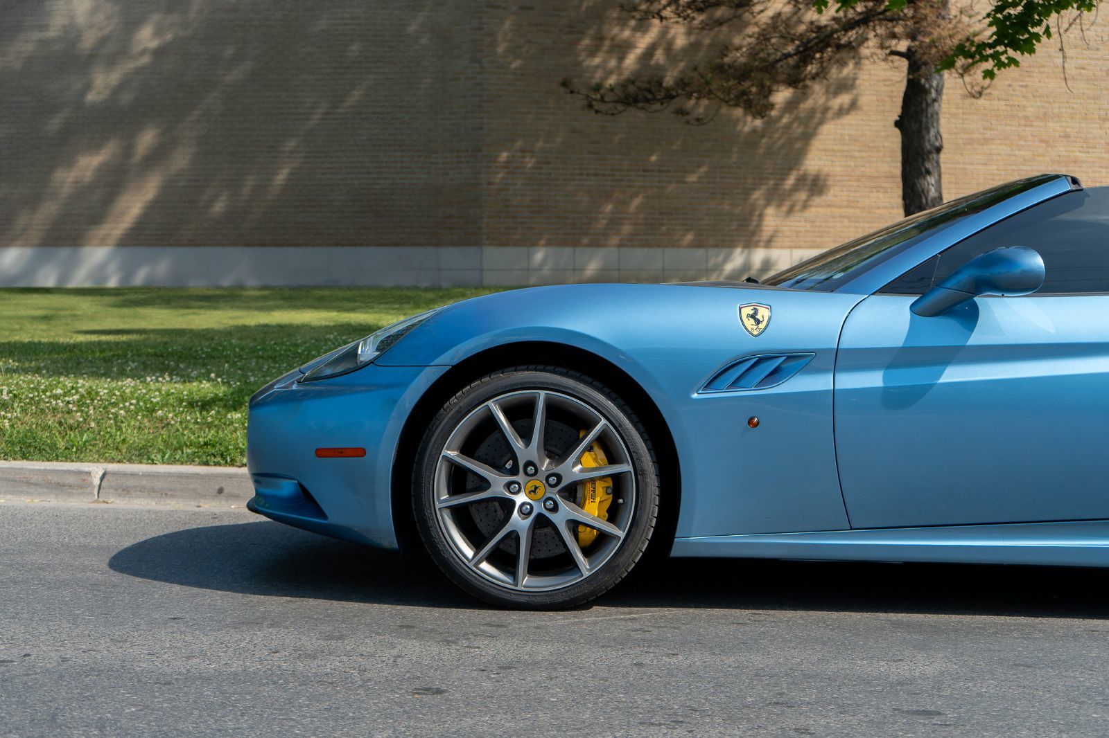 2010 Ferrari California-6