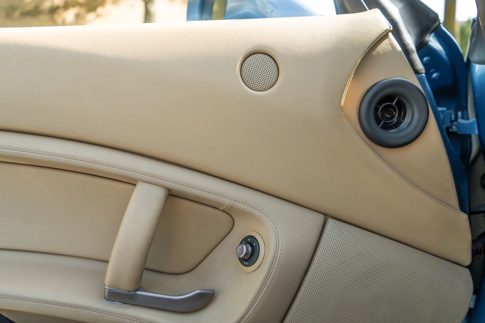 2010 Ferrari California-28