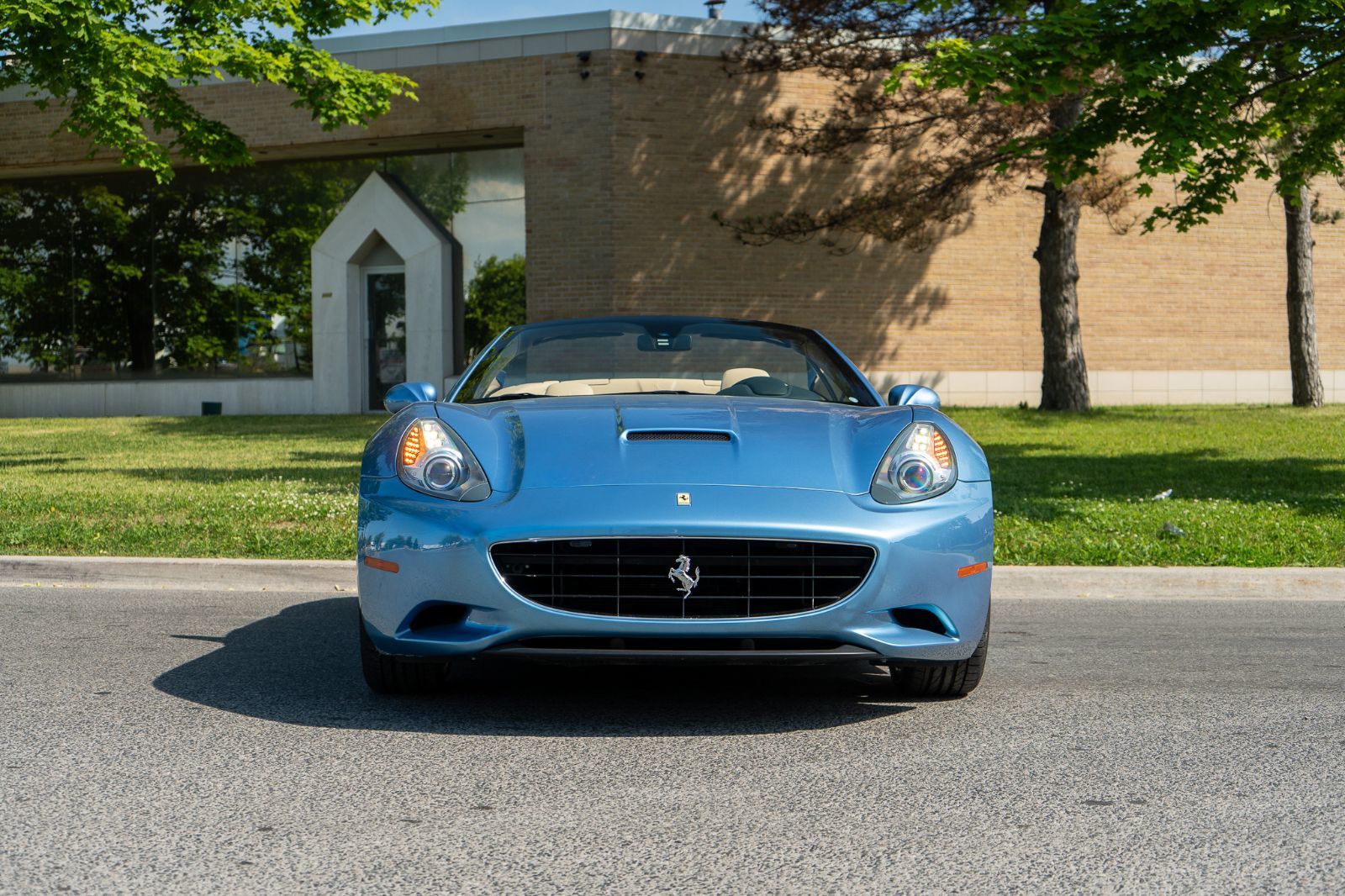 2010 Ferrari California-1