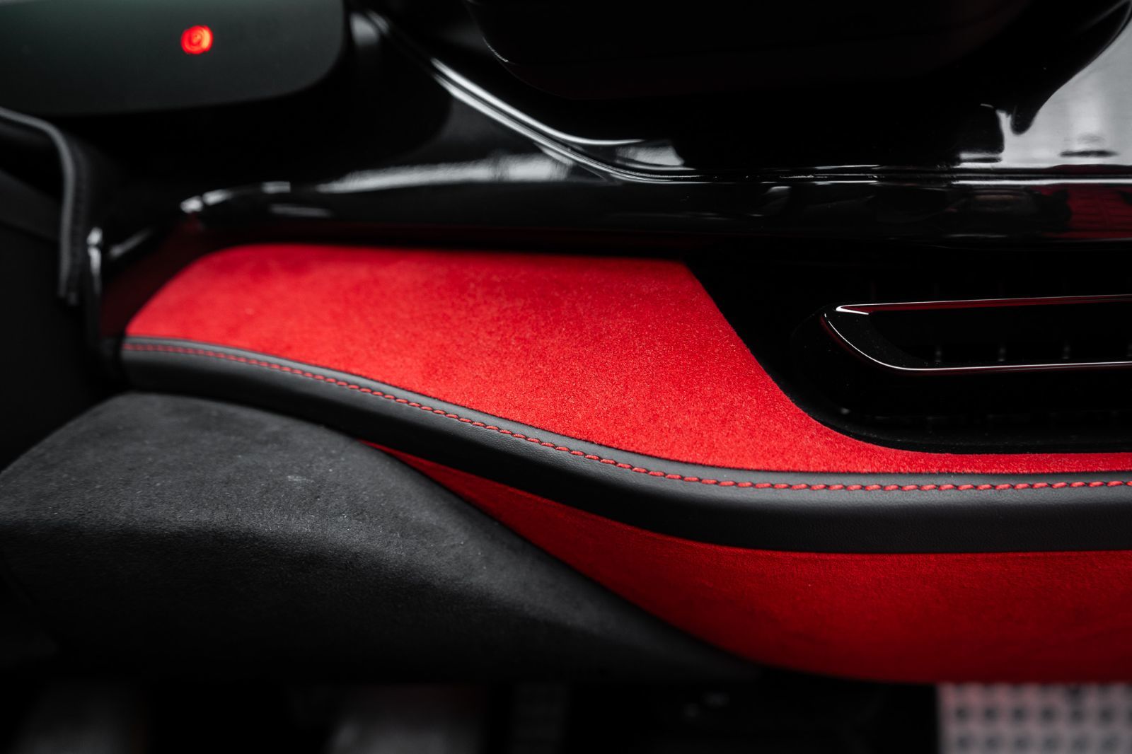 2023 Ferrari SF90 Spider-10