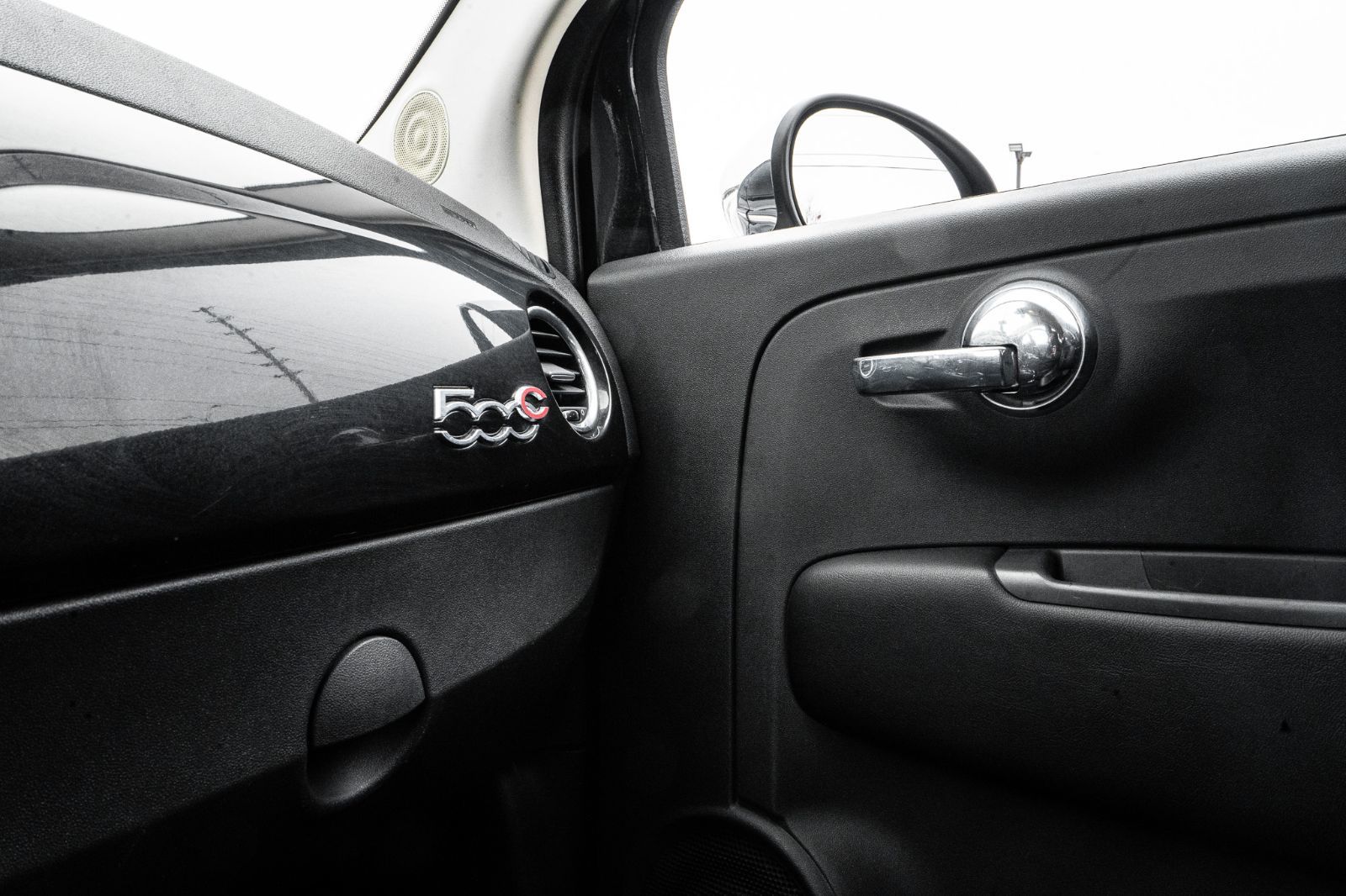 2013 Fiat 500 Lounge-14