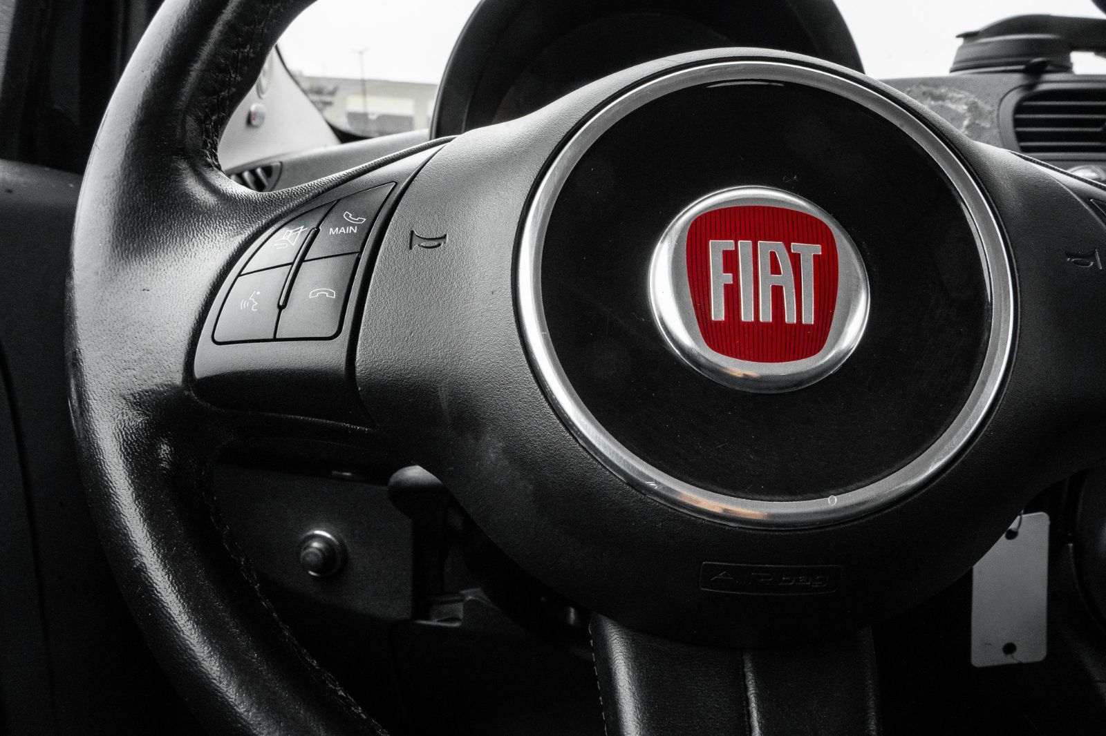 2013 Fiat 500 Lounge-6