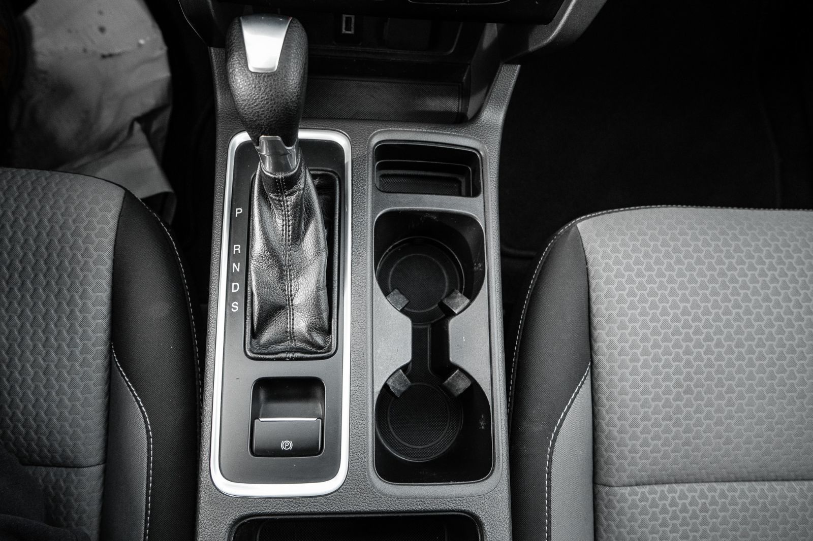 2017 Ford Escape SE-18