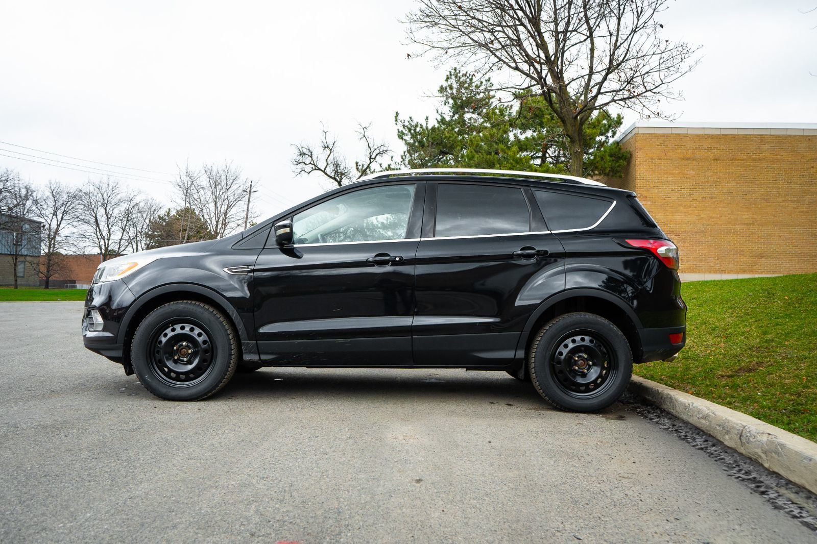 2017 Ford Escape Titanium-4