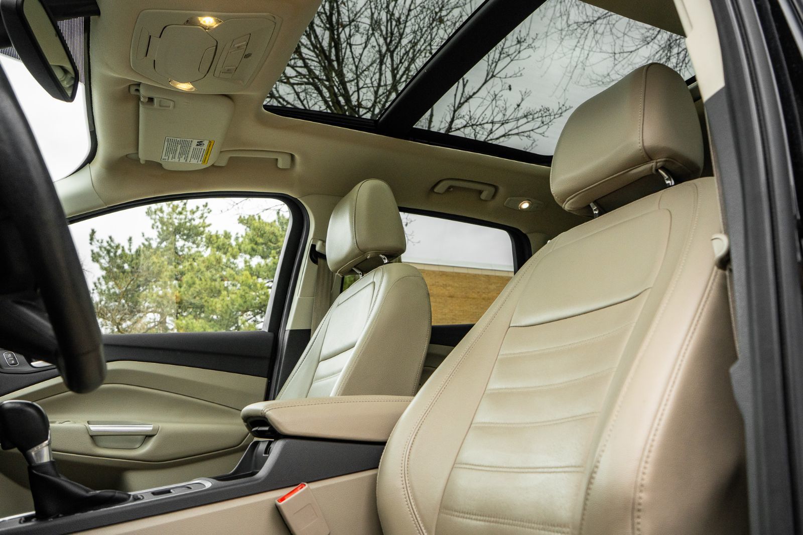 2017 Ford Escape Titanium-25