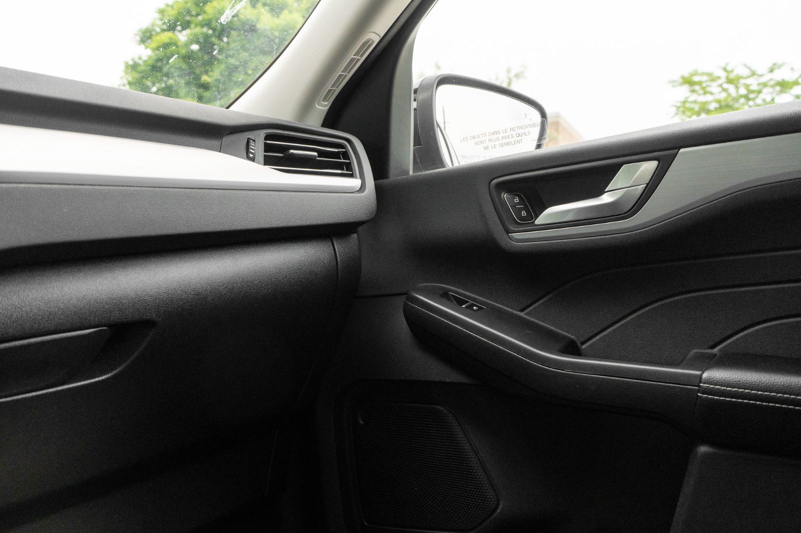 2023 Ford Escape Platinum-17