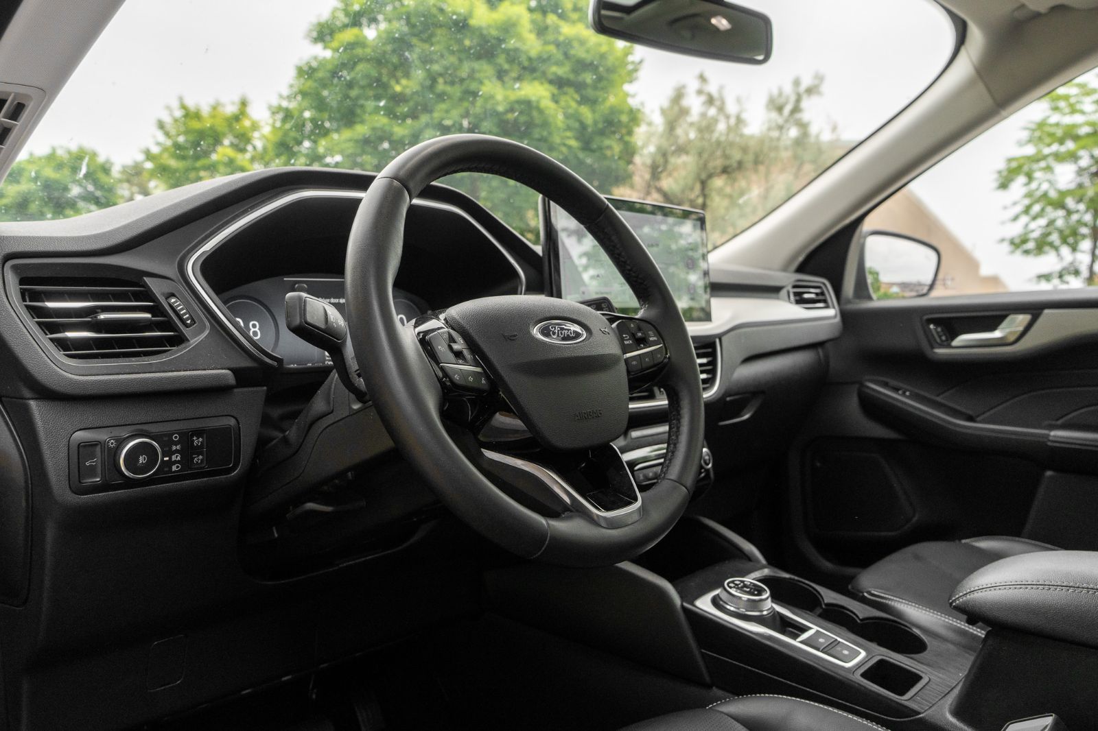 2023 Ford Escape Platinum-21