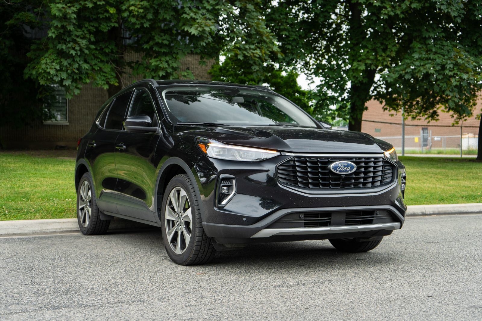 2023 Ford Escape Platinum-2