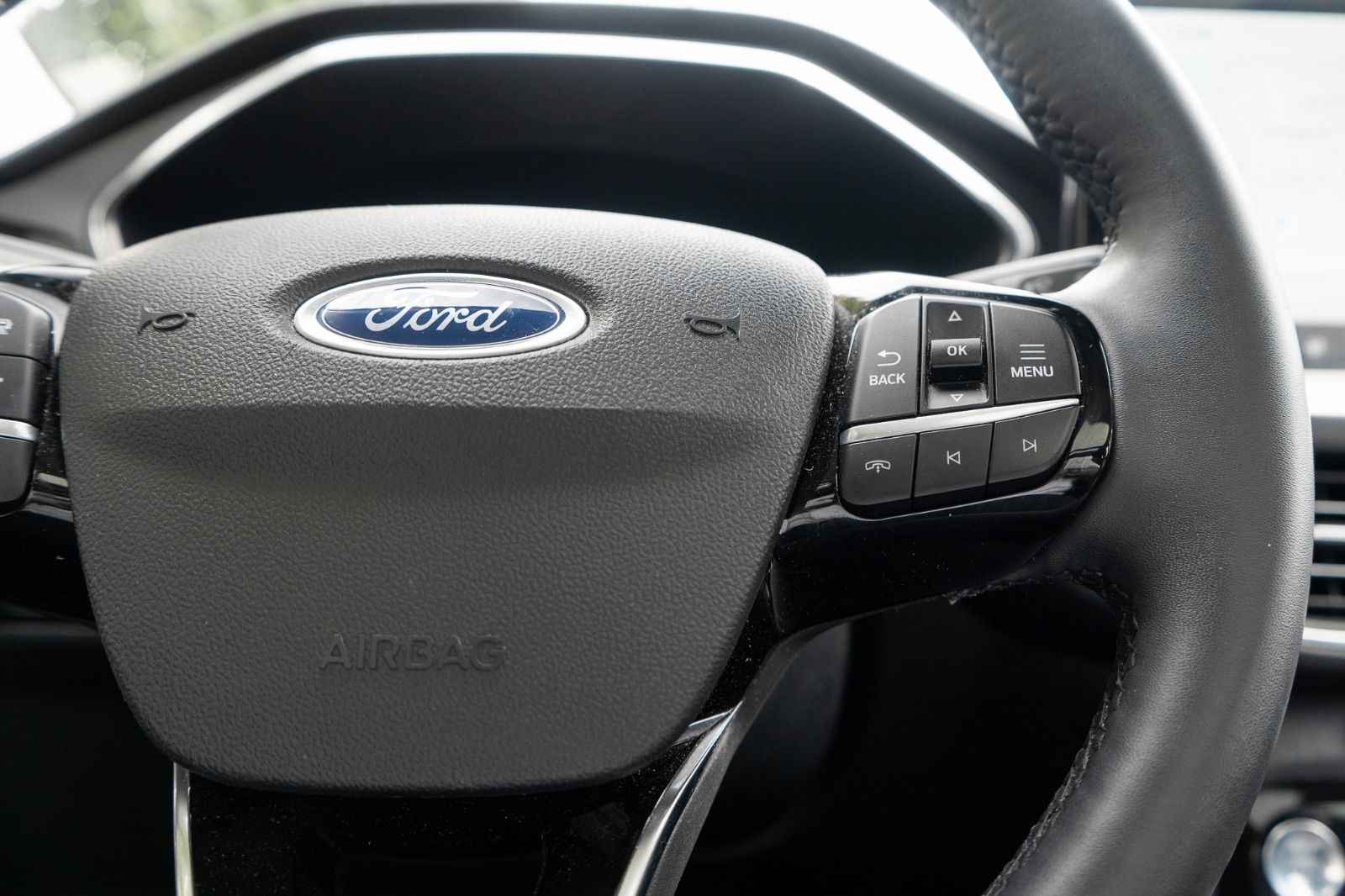 2023 Ford Escape Platinum-11