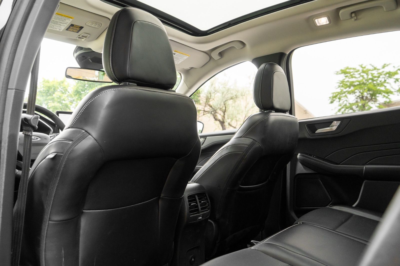 2023 Ford Escape Platinum-22