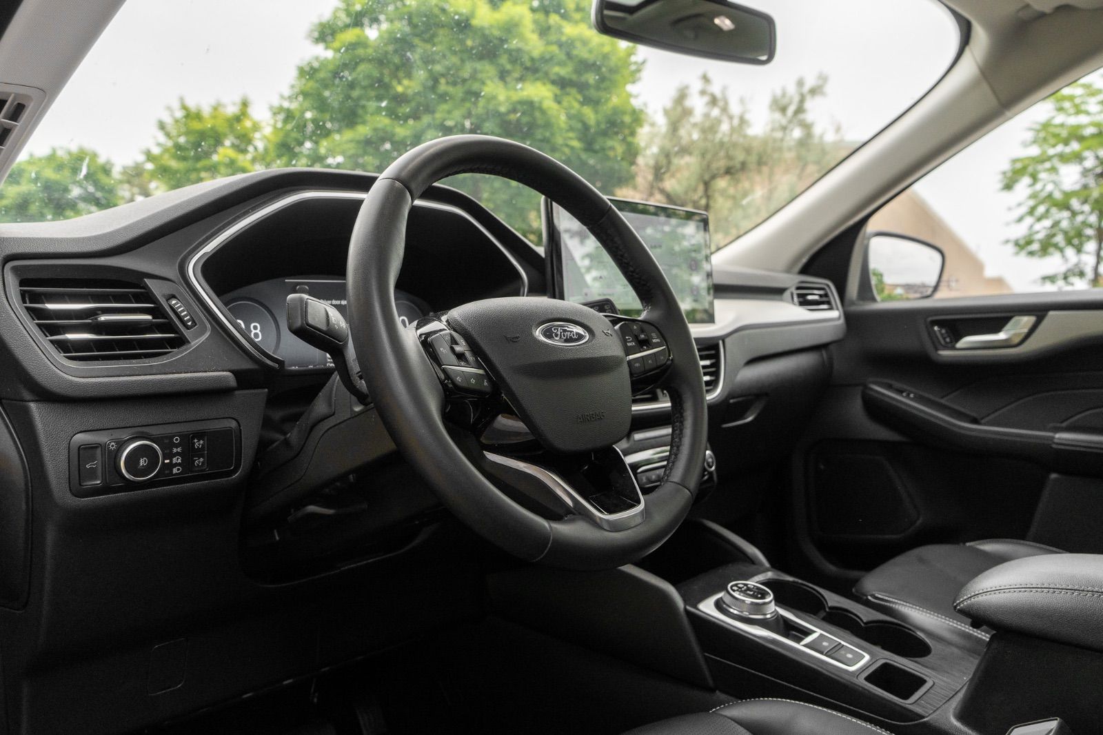 2023 Ford Escape Platinum-19