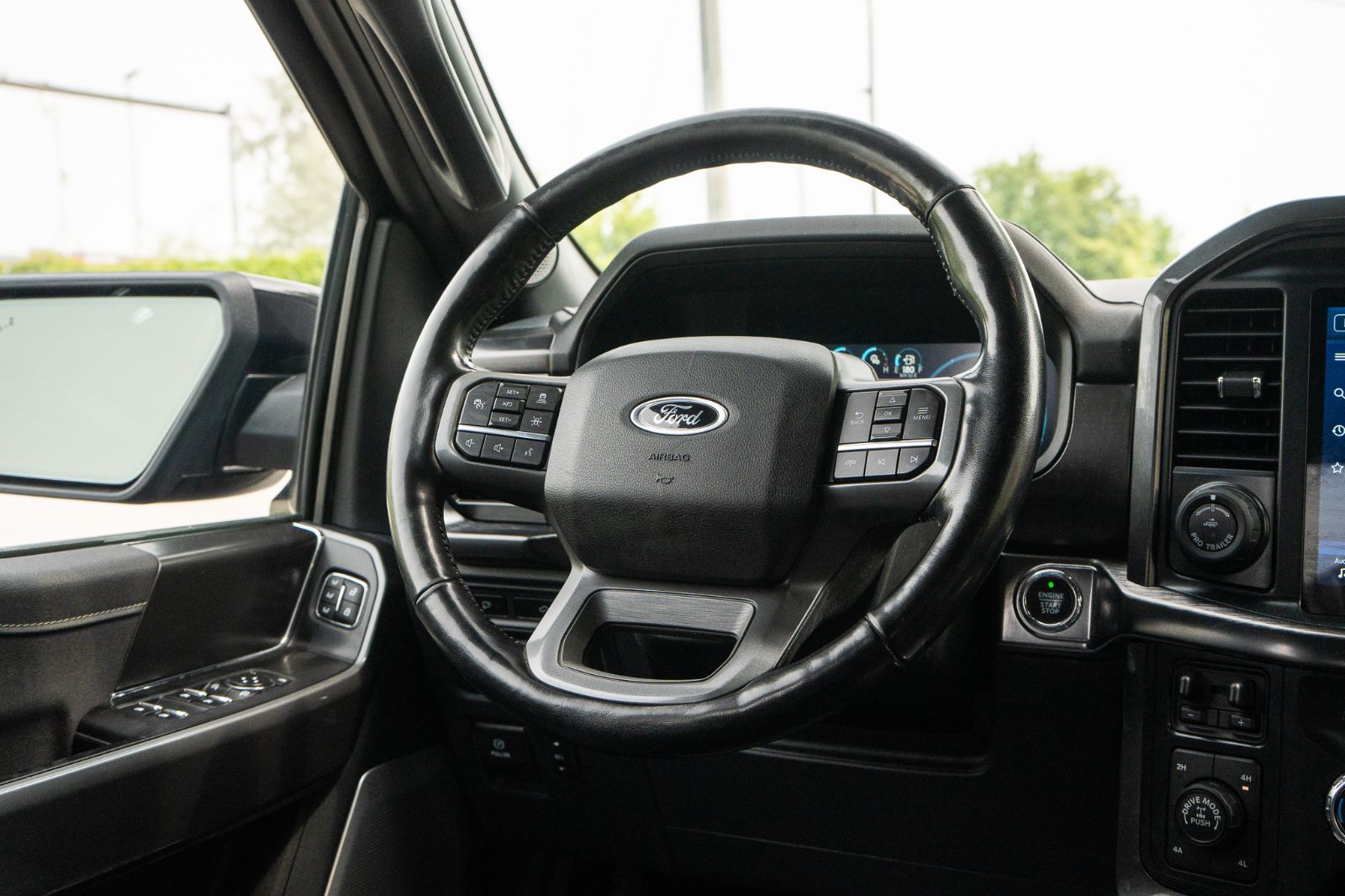 2022 Ford F-150 Lariat-11