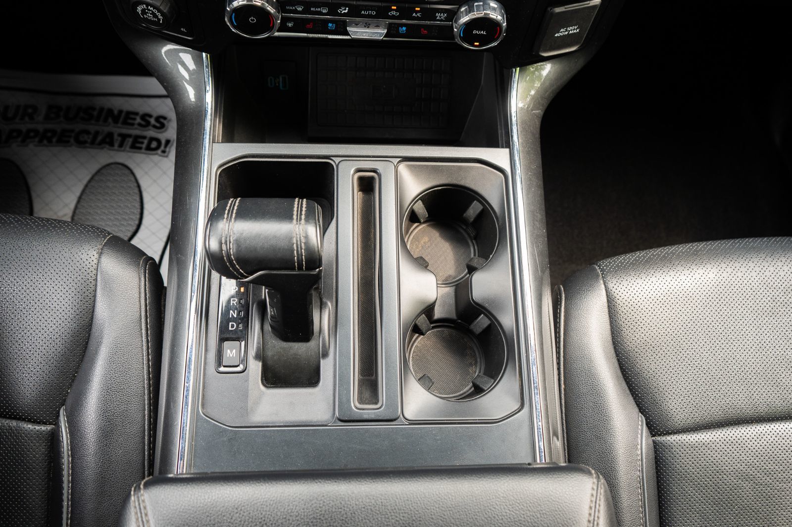 2022 Ford F-150 Lariat-19