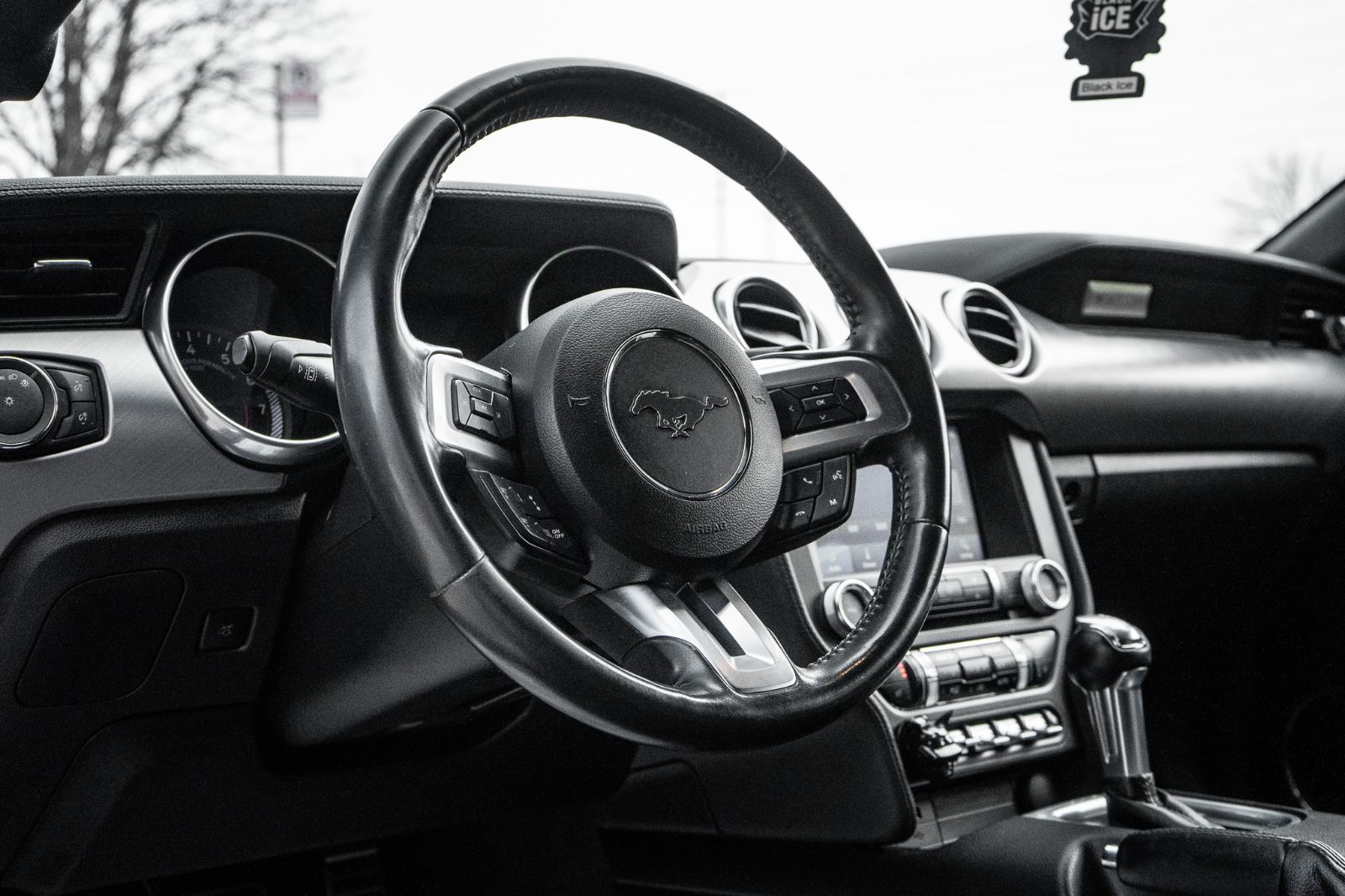 2018 Ford Mustang Ecoboost Premium-7