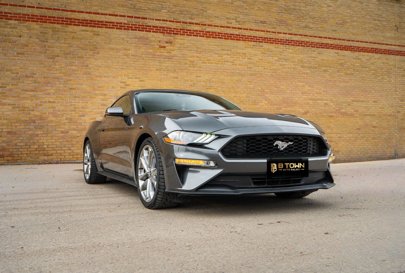 2018 Ford Mustang Ecoboost Premium-2