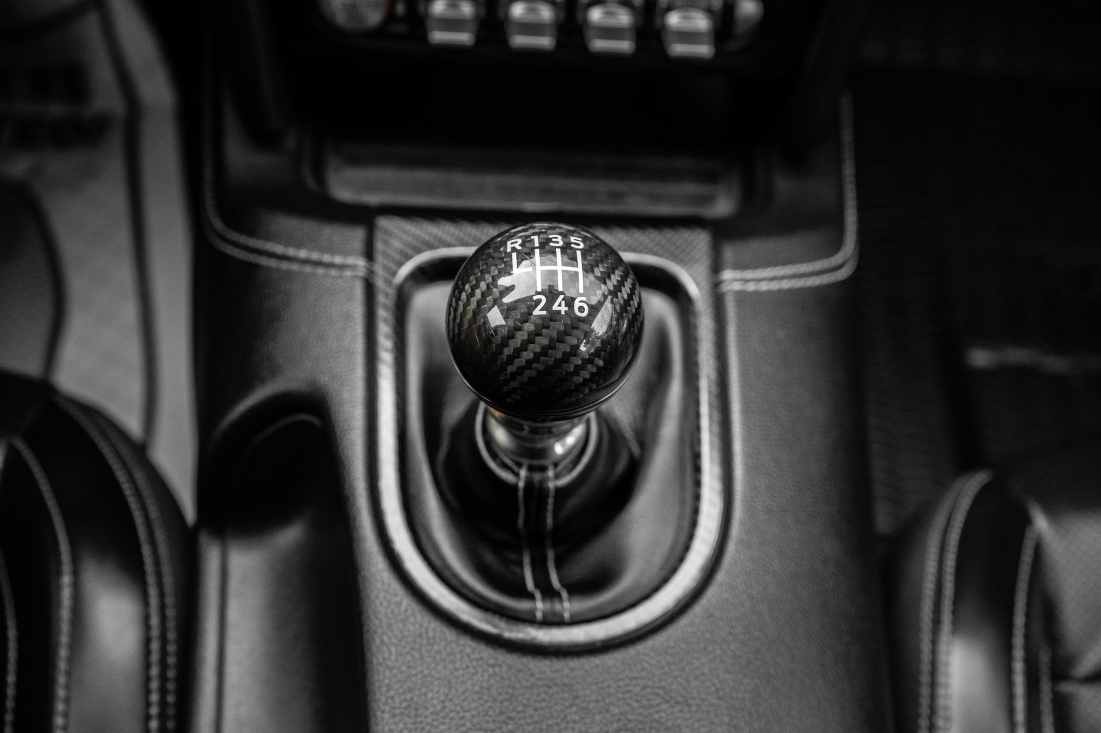 2020 Ford Mustang GT PREMIUM-13