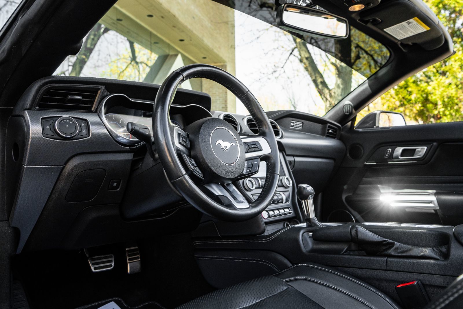 2020 Ford Mustang Ecoboost premium convertible-20