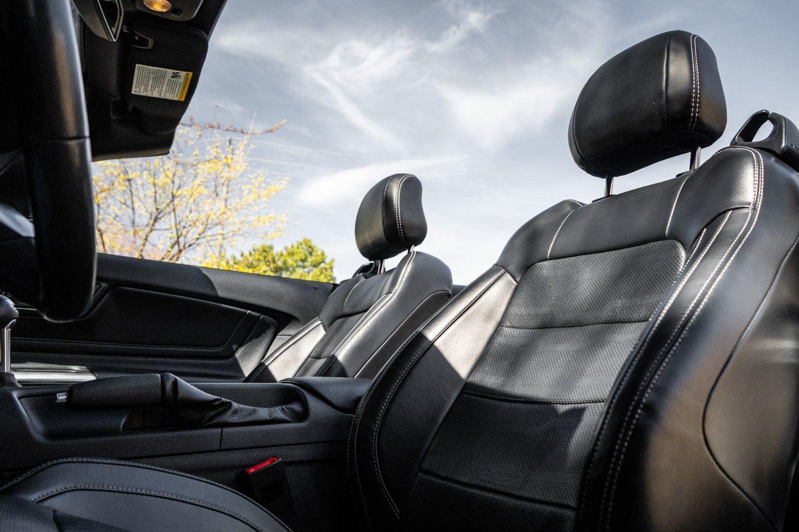 2020 Ford Mustang Ecoboost premium convertible-21