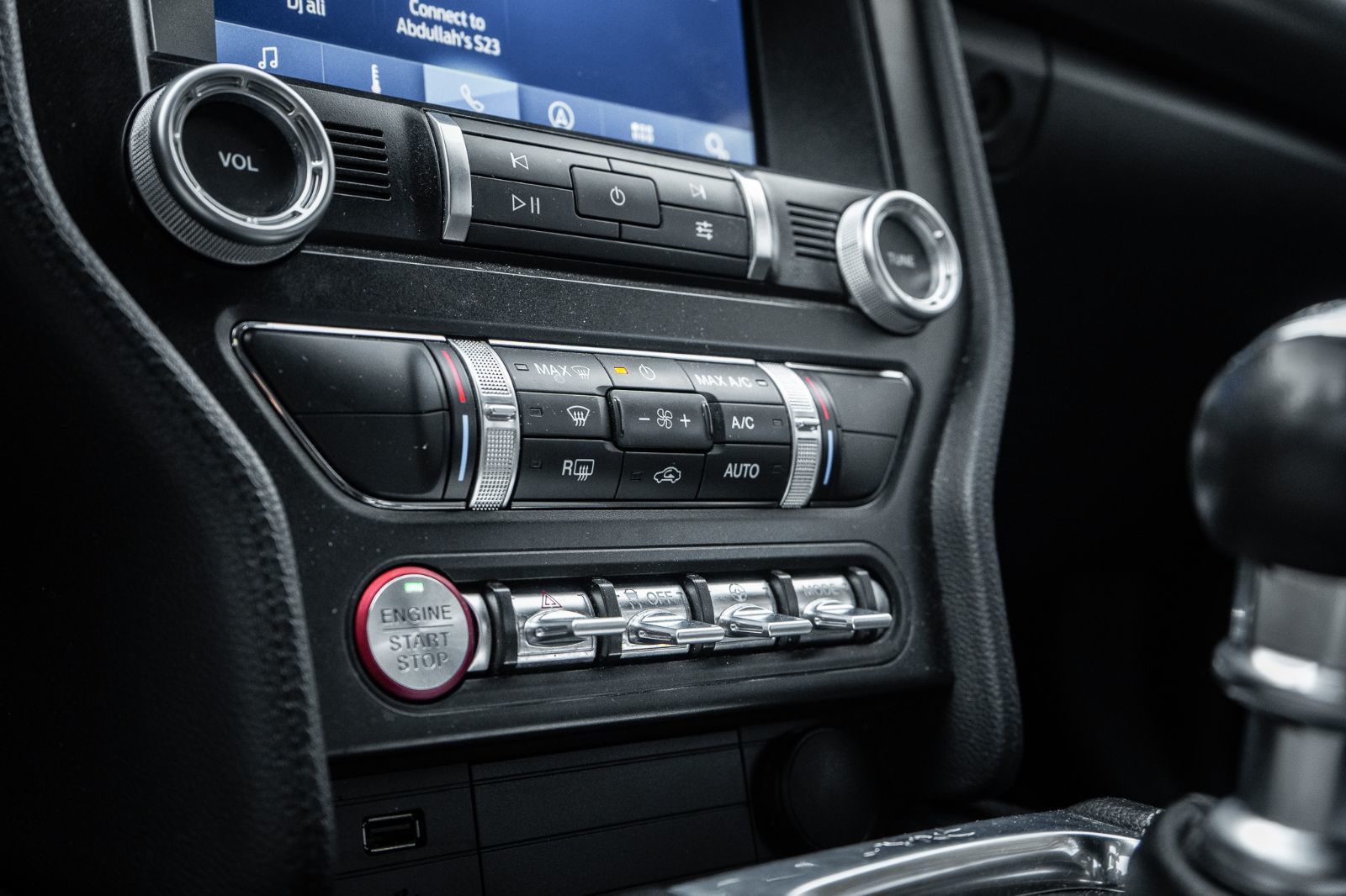 2021 Ford Mustang EcoBoost Premium-13