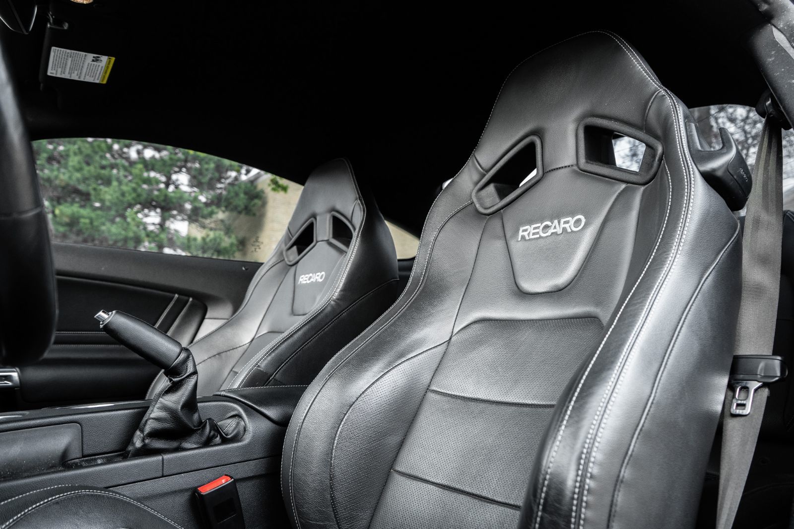 2021 Ford Mustang EcoBoost Premium-20